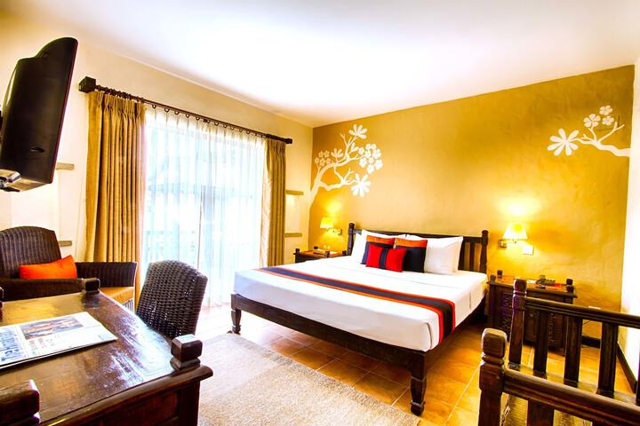 Room 4 of 87
