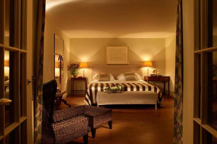 Room 14 of 87