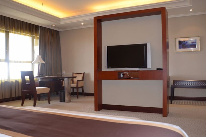 Room 15 of 22