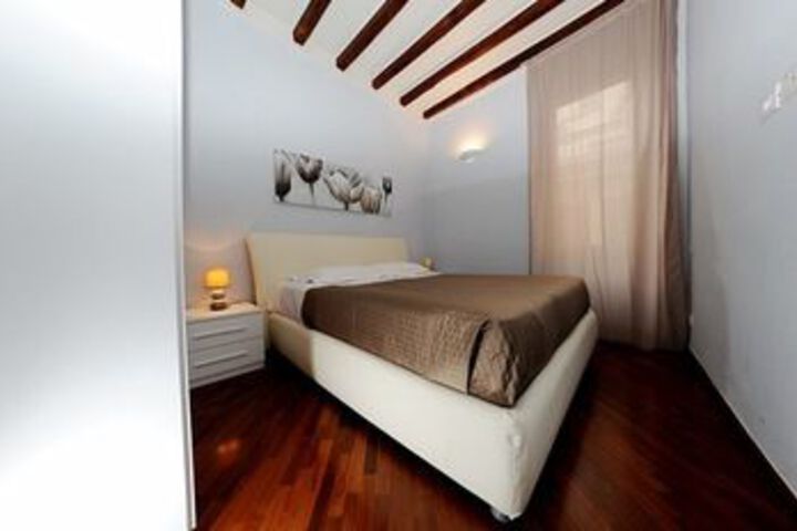 Room 44 of 91