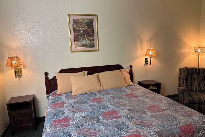 Room 17 of 63