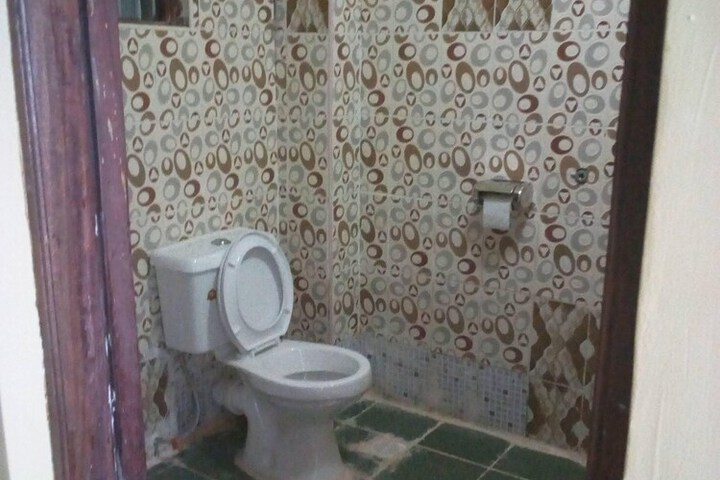Room 48 of 73