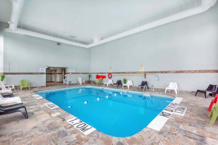 Pool 72 of 83