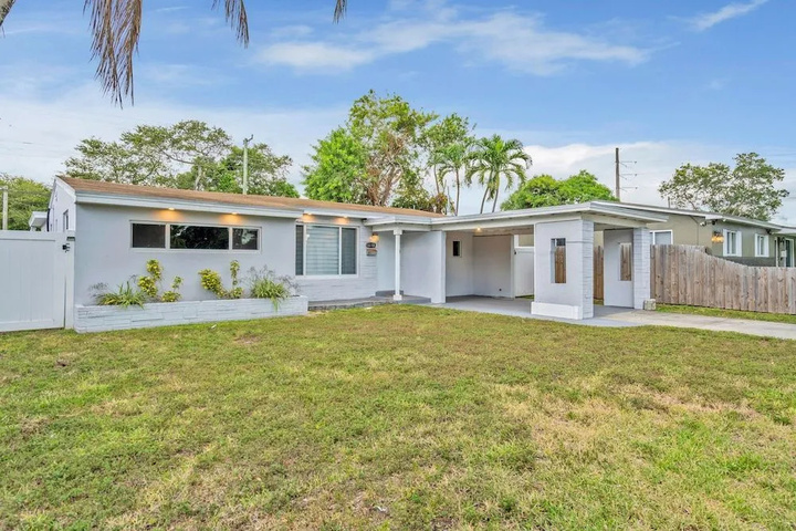 Image of Hollywood Hills House w Backyard BBQ