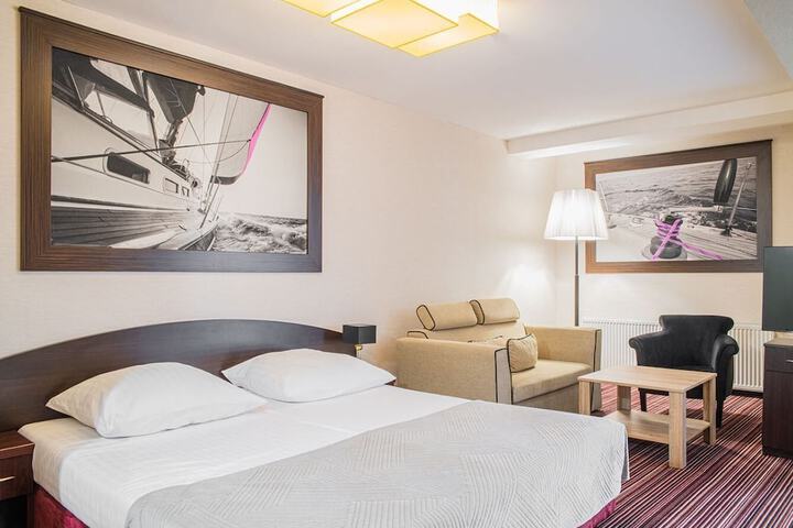 Room 17 of 70