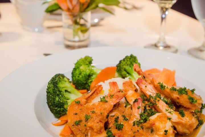 Dining 117 of 180