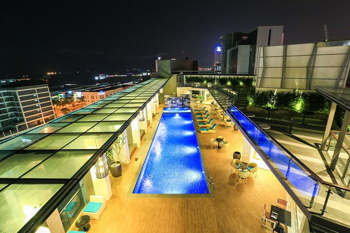 Terrace/Patio 68 of 70