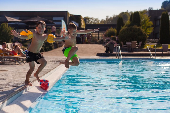 Pool 29 of 47