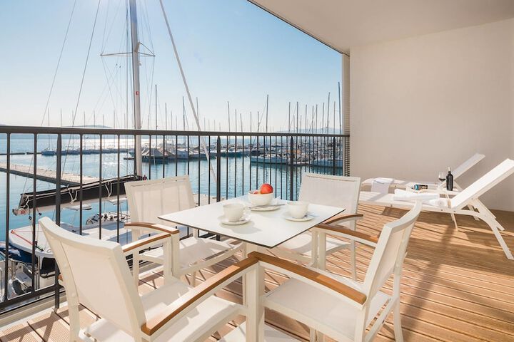 Marina Baotić Apartments in Seget