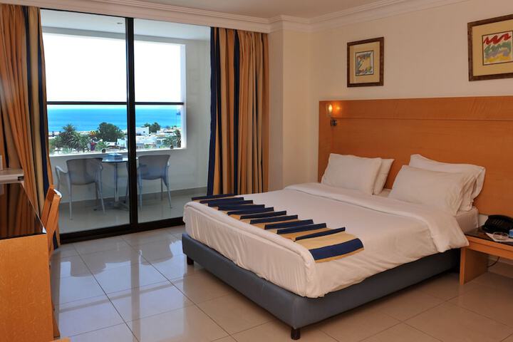 Mina Hotel