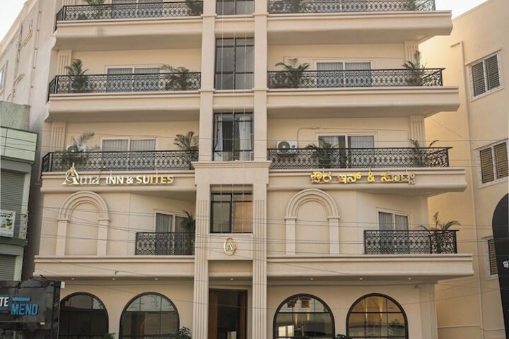 Hotel 100 of 100