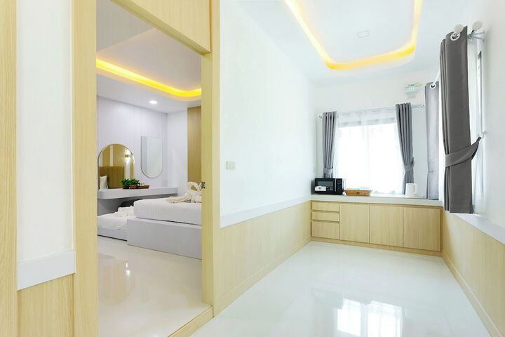 Room 64 of 154