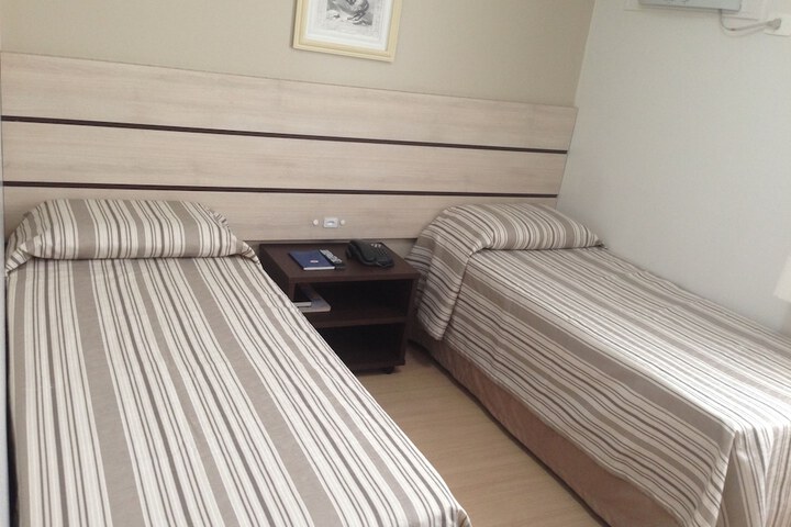 Room 14 of 44