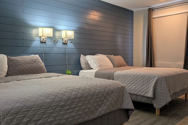 Room 14 of 27