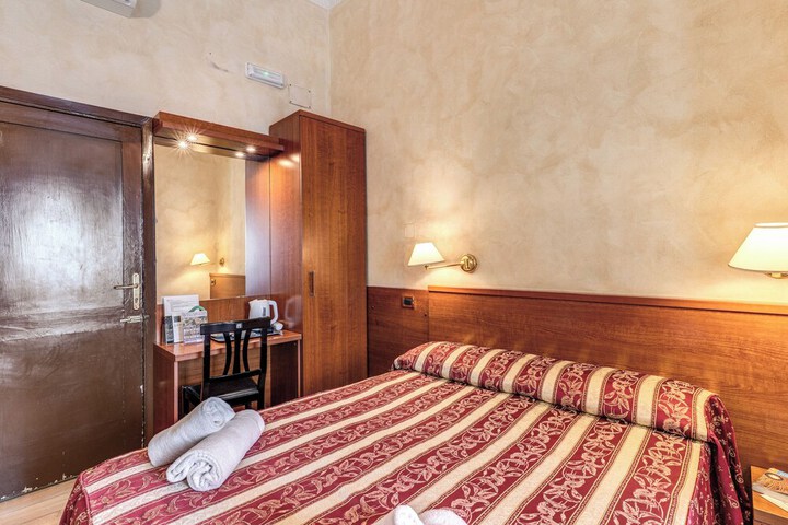 Room 46 of 125