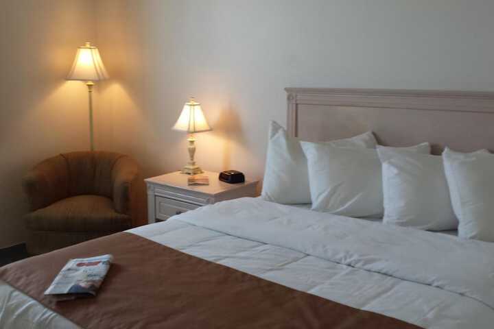 Room 15 of 43