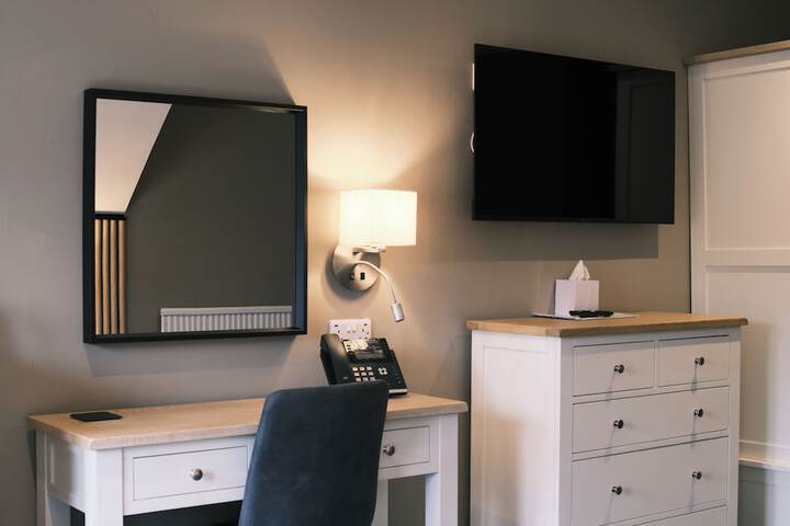 Room 43 of 116