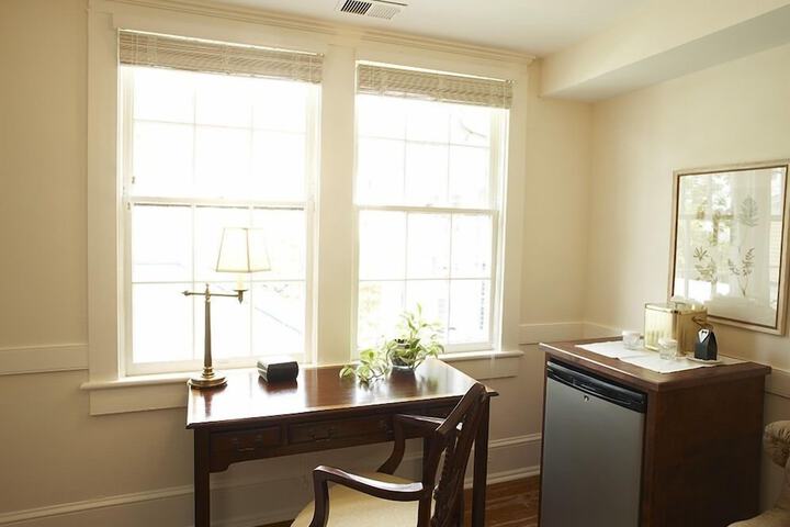 Hotel Interior 9 of 30