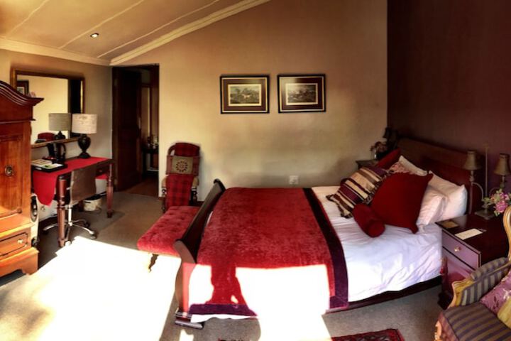 Room 3 of 44