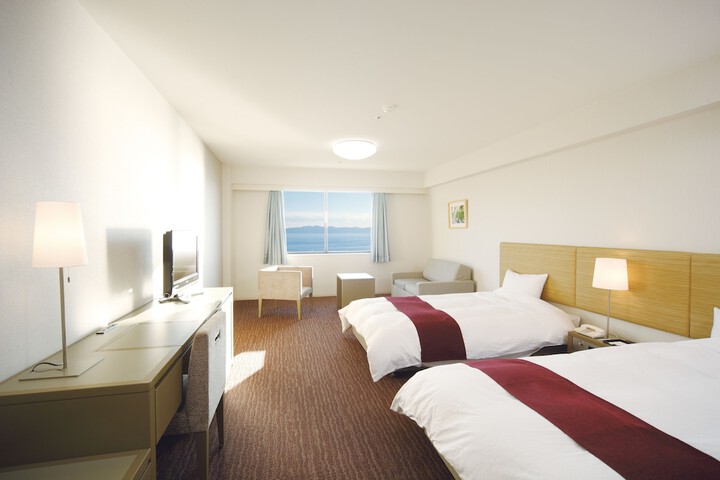 Room 10 of 178