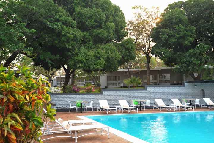 Pool 154 of 207