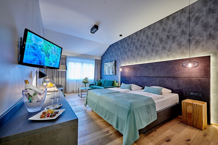 Room 19 of 46