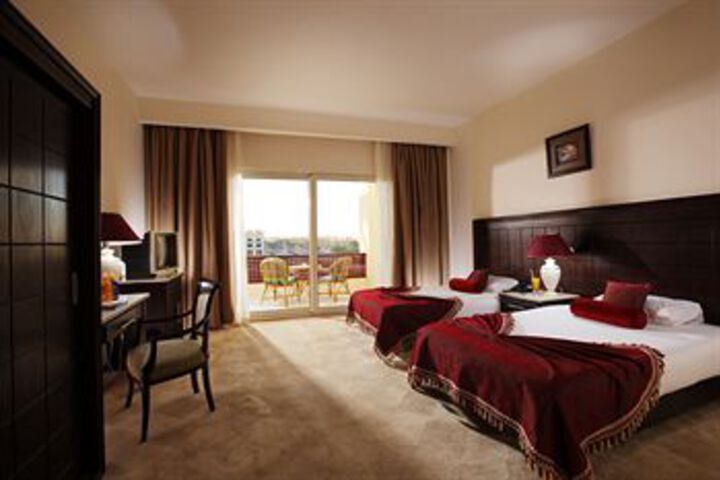 Room 35 of 49
