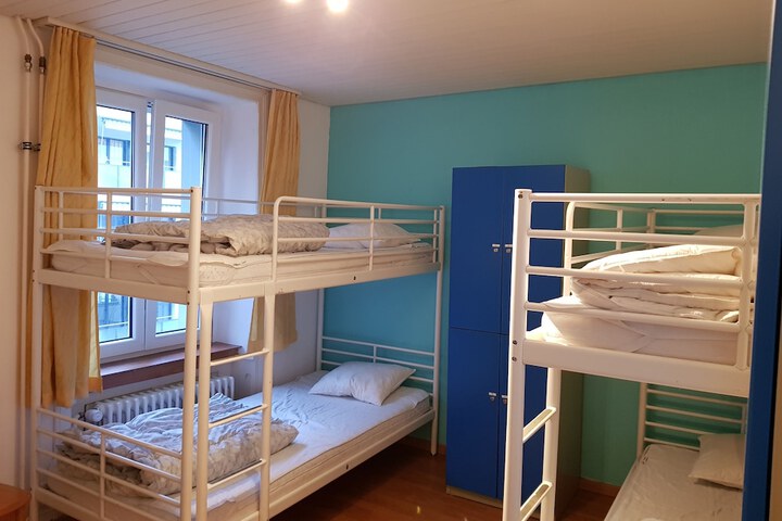 Room 11 of 41