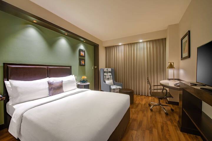 Room 20 of 66