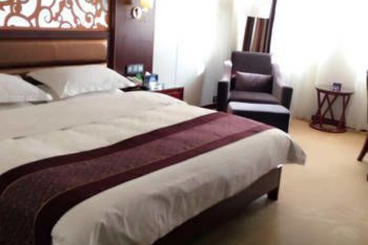 Room 12 of 20