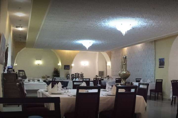 Dining 46 of 63