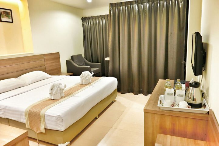 Room 16 of 43