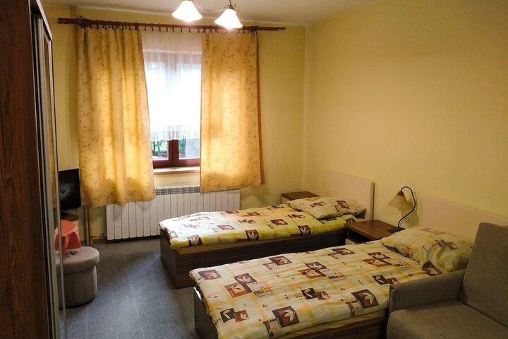 Room 15 of 26