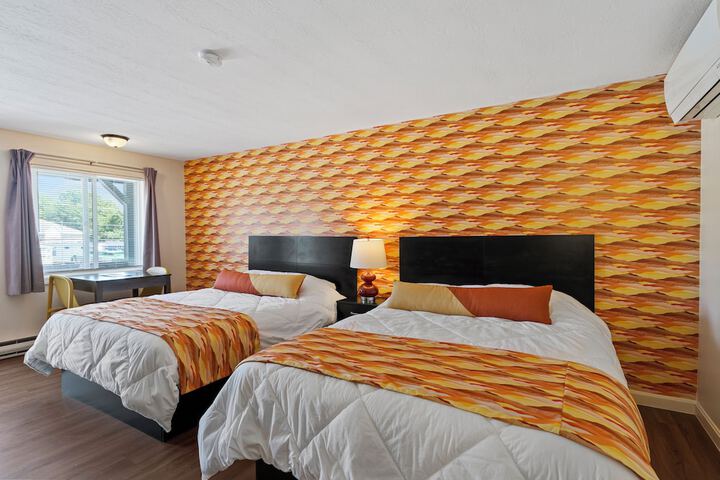 Room 9 of 53