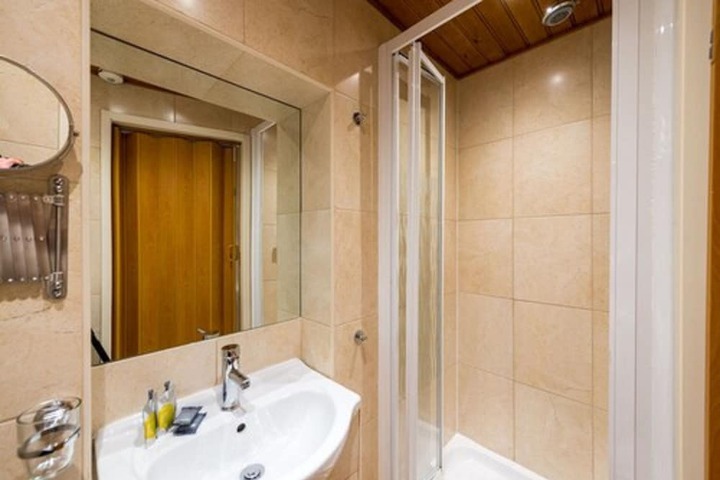 Bath Interior