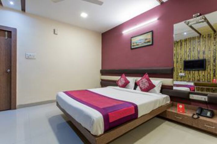 Room 15 of 22