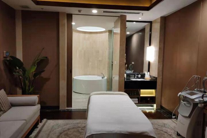 Spa 18 of 18