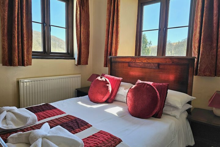 Room 21 of 46