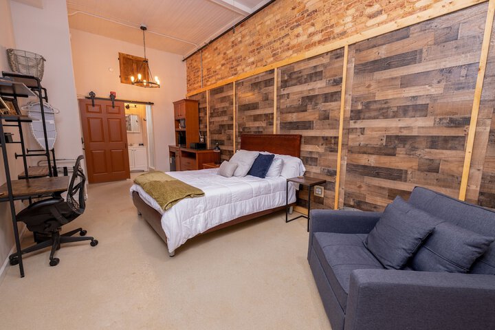 Room 45 of 78
