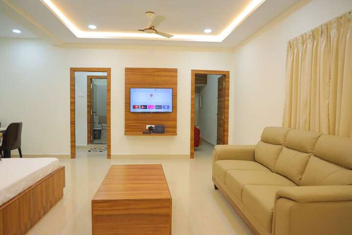 Room 3 of 21