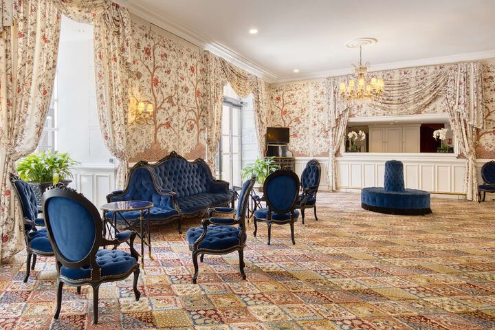 Hotel Lobby
