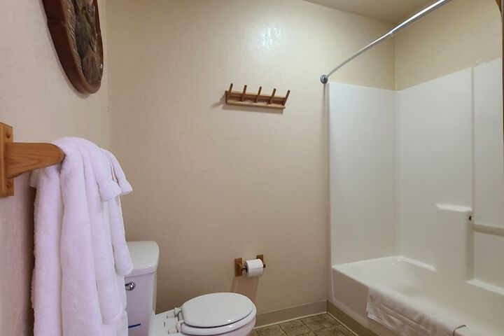 Room 29 of 38