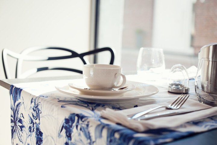 Breakfast/Coffee Service 28 of 38