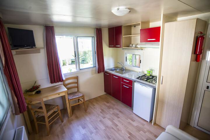 Private kitchenette