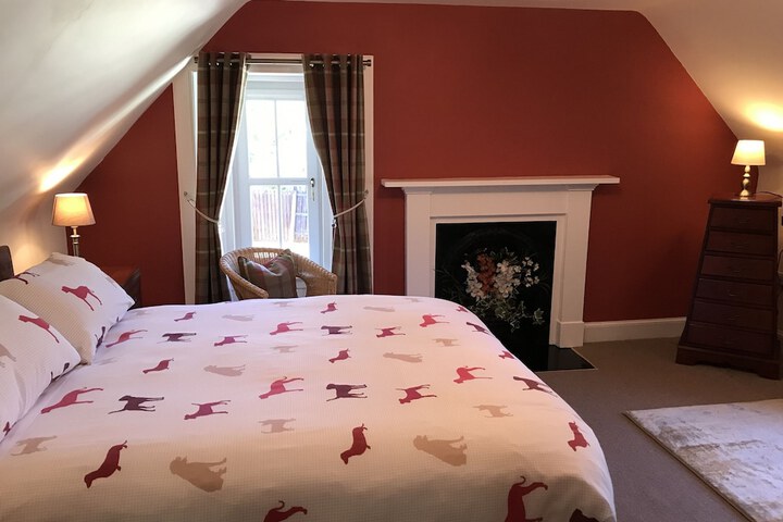 Room 11 of 47