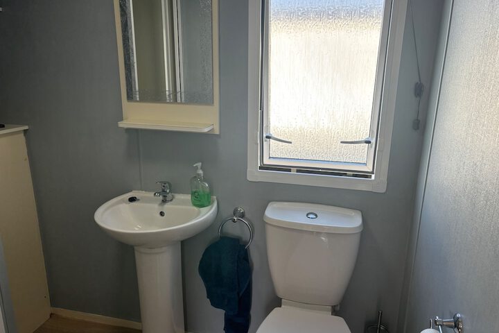 Room 12 of 21