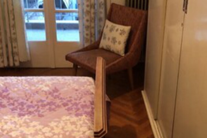 Room 49 of 74
