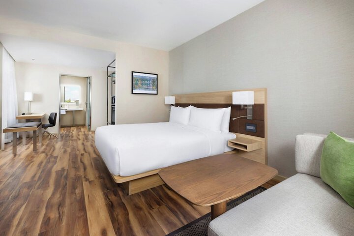 Room 20 of 65