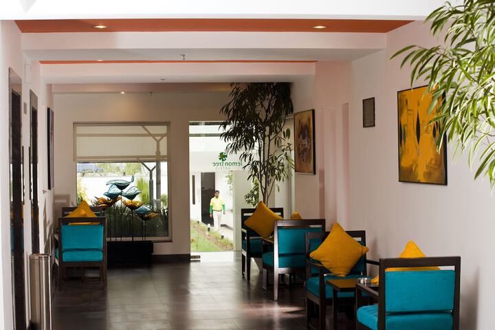 Hotel Lobby