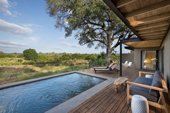 Pools & Facilities